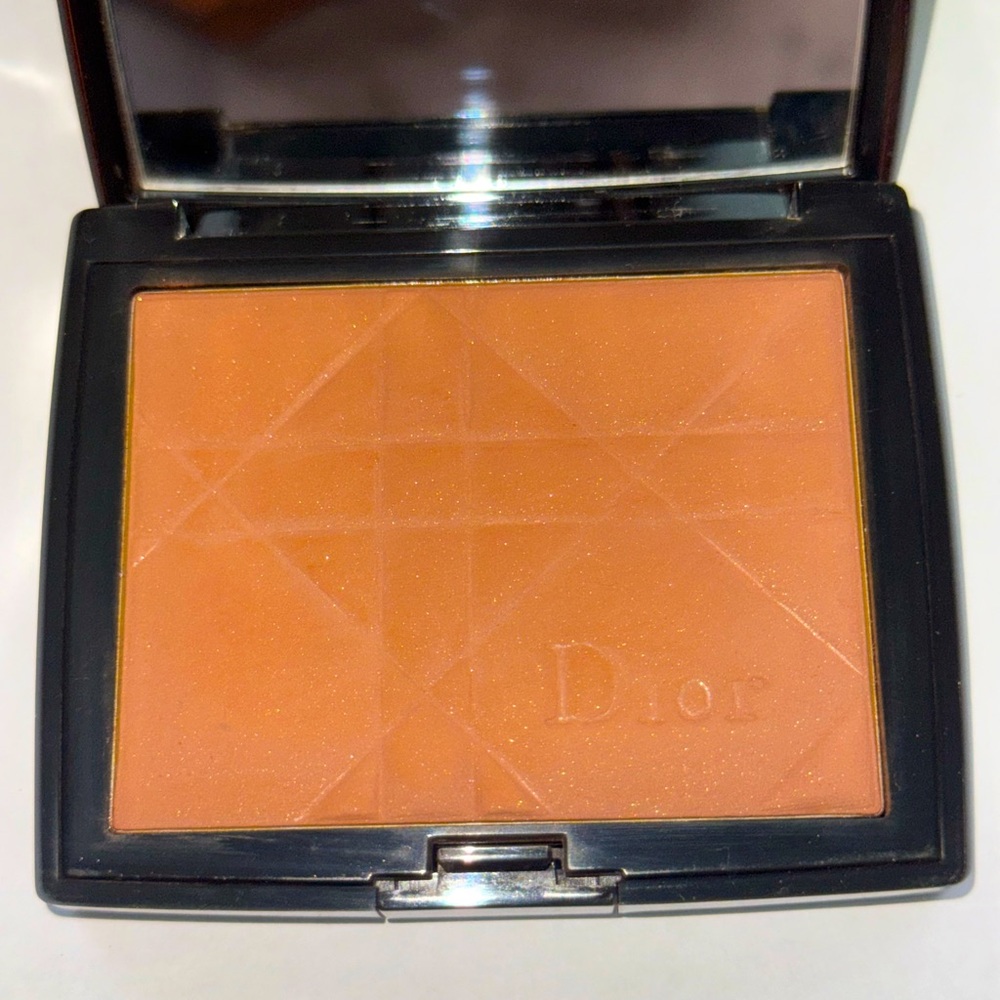 Dior Radiant Bronze Tan 30